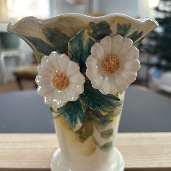 Floral Ceramic Vase with White Flowers - Picture 2 of 5